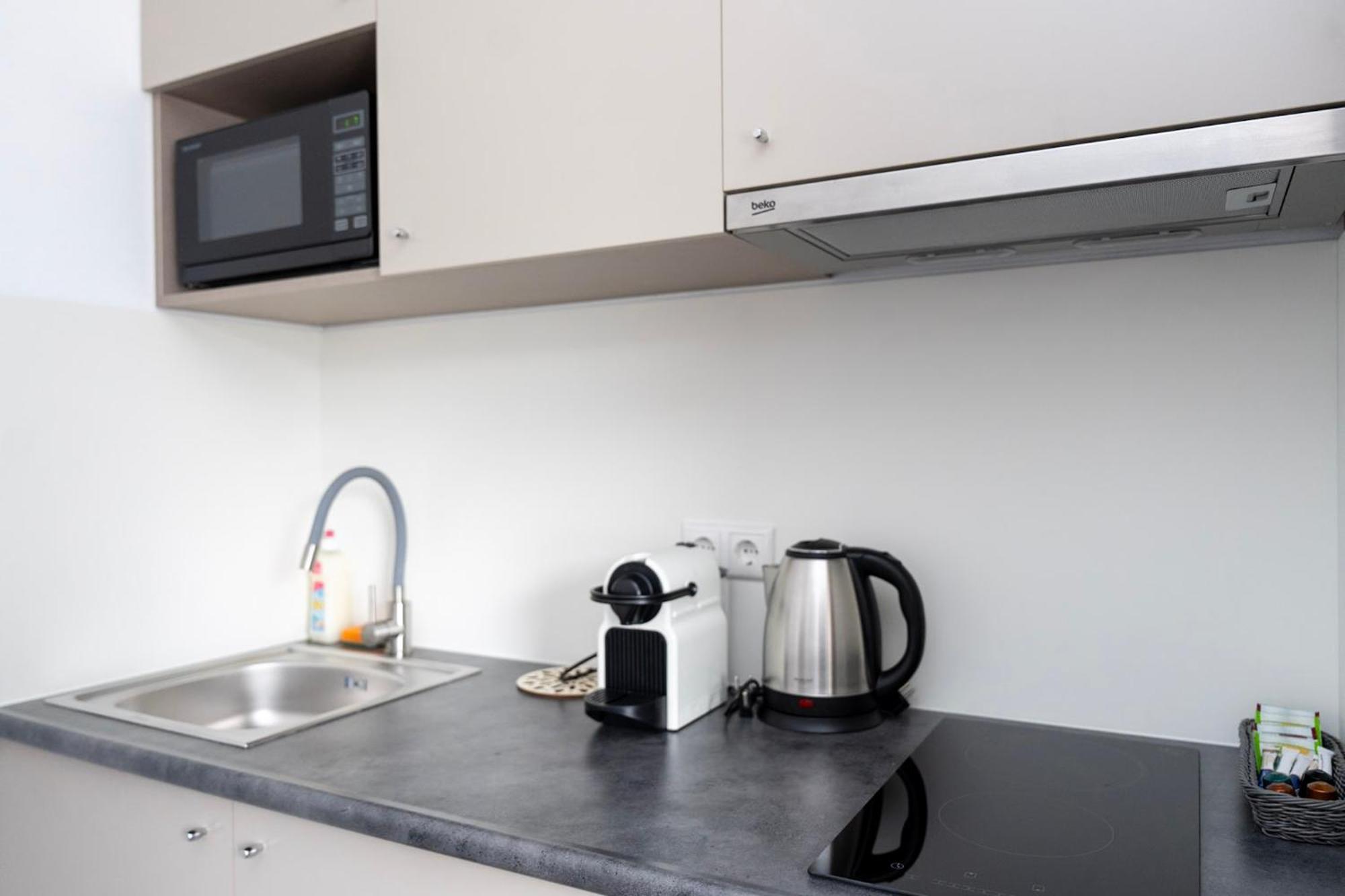 Comfort Housing Apartments ファルケンゼー エクステリア 写真