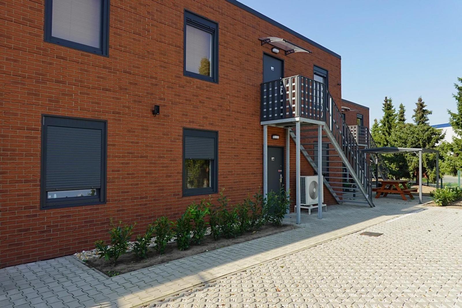Comfort Housing Apartments ファルケンゼー エクステリア 写真